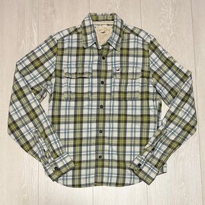 Hollister Men's Plaid Shirt in Green and Blue